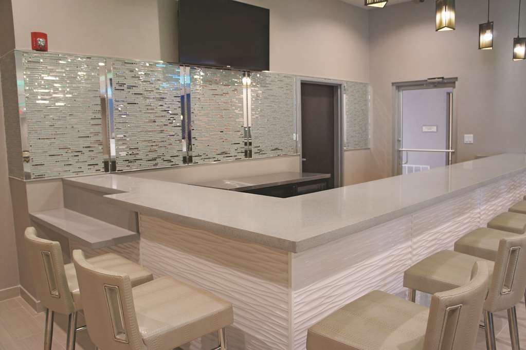 La Quinta By Wyndham Mcallen Convention Center Restoran fotoğraf